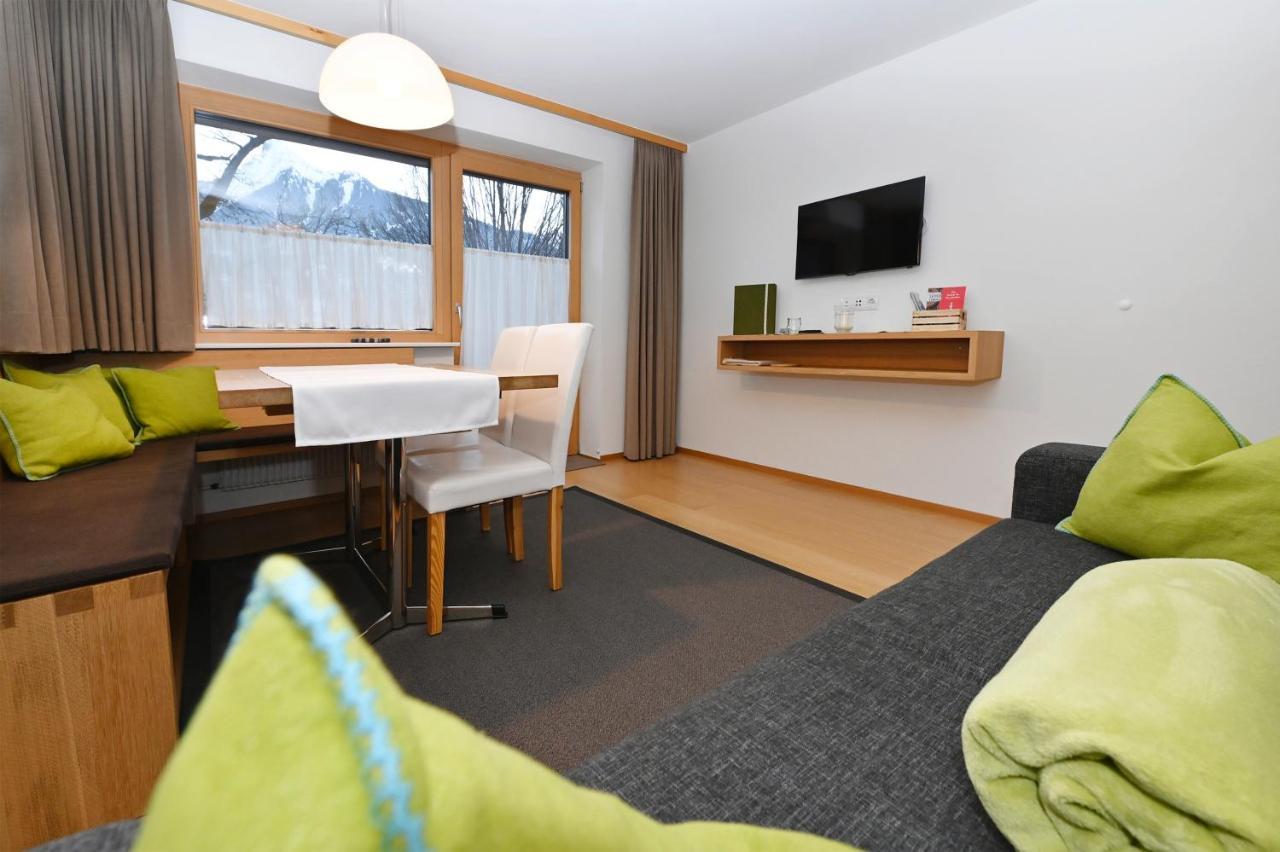 Appartements Kuenk Schruns Bagian luar foto